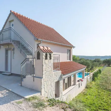 Holiday home Boutique In Donje Polje With Pool Sibenik