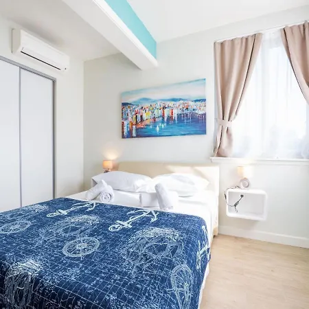 Holiday home Boutique In Donje Polje With Pool Sibenik