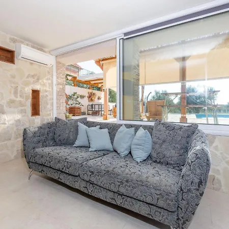 Boutique In Donje Polje With Pool * Sibenik