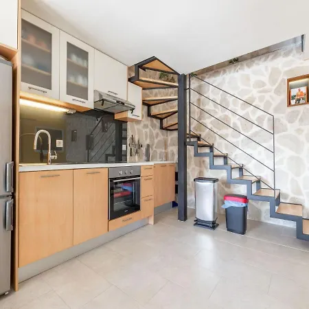 Holiday home Boutique In Donje Polje With Pool Sibenik